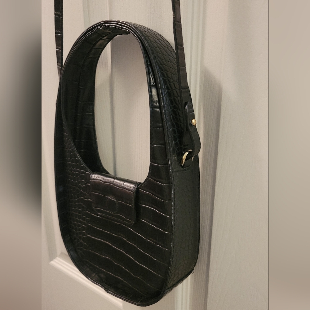 DONATING A New Day | Elegant Black Faux Croc-Embossed Shoulder Hand Bag